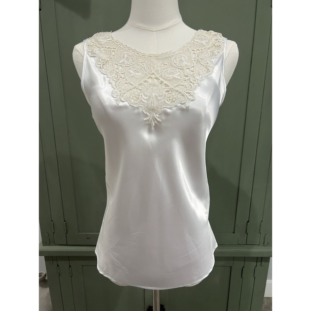 Vintage USA Womens White Satin Top‎ Size M Crochet Lace Fairy Romantic Coquette - Picture 2 of 13